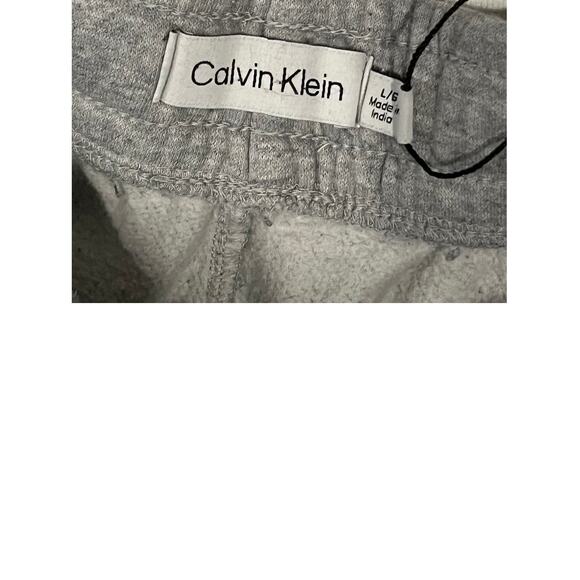 Calvin Klein Gray Sweatshorts Men's L - Picture 3 of 3